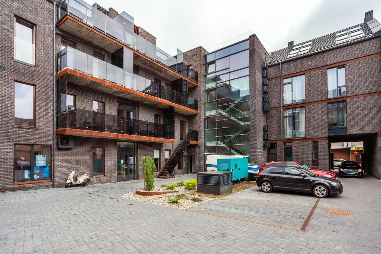 Luxurious Kaunas Basilica Apartment In Old Town By Urban Rent Exterior photo